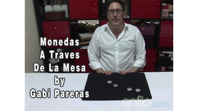 Monedas A Traves De La Mesa by Gabi Pareras