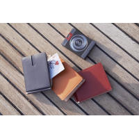 Card To Wallet by Quiver & Patrick Kun