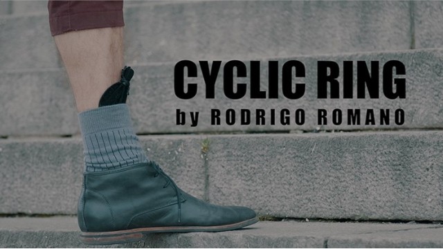 Cyclic Ring by Rodrigo Romano