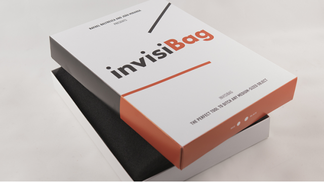 Invisibag by Joao Miranda And Rafael Baltresca