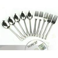 Mani Spoon & Fork by Jeimin