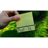 Post-It Note by Van Bien