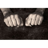 Which Hand Overlooked by Arthur