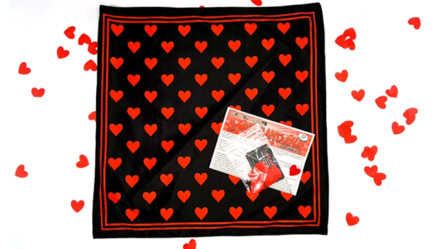 Lee Alex - LOVE BANDANA V2 - Magic DVDs