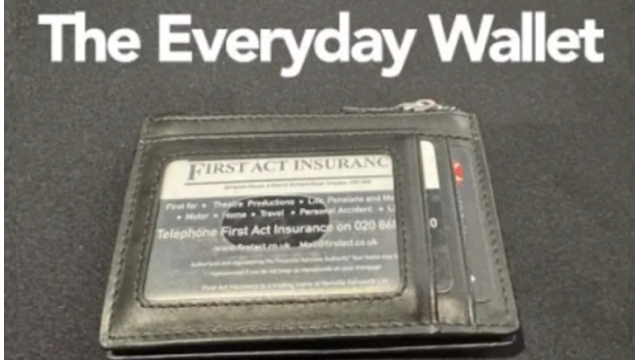 Everyday Wallet by Mark Traversoni - 2025