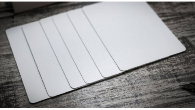 Blank Deck by Zee - Card Tricks