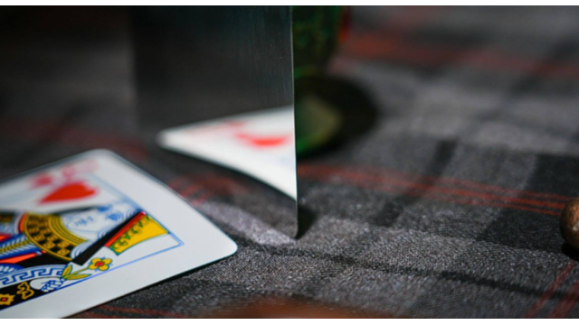 Mirage Mirror by Kun and TCC Magic - Card Tricks