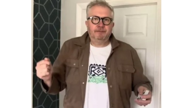 A New Trick by Chris Congreave - Card Tricks