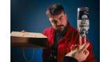 Joāo Miranda – Impossible Bottle