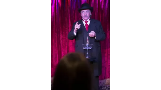 Six Card Trick by Pop Haydn
