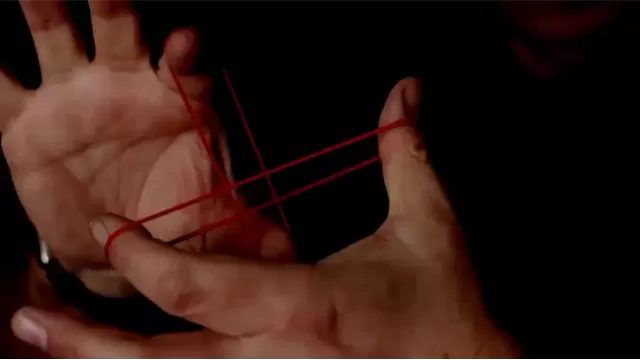 Fox's Handcuffs By Wayne Fox - Close-Up Tricks & Street Magic